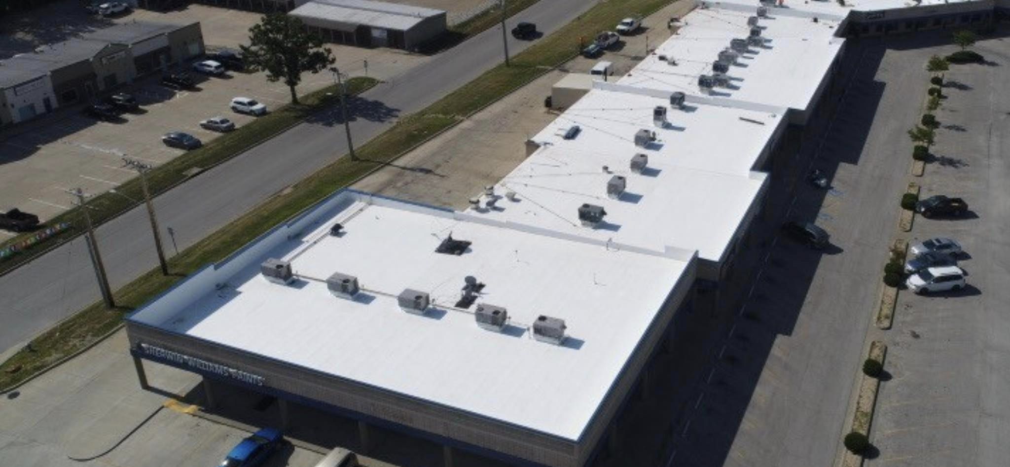 Commercial roofing services in Edwardsville, Glen Carbon, and Troy, IL
