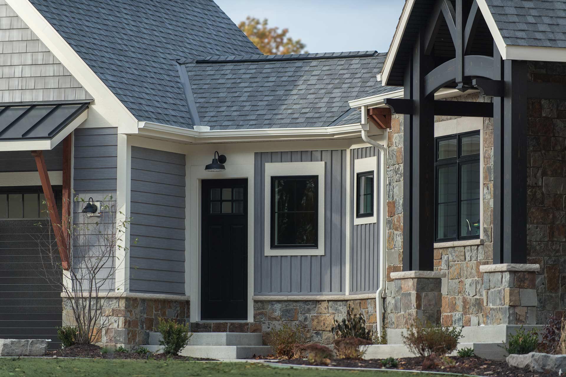 Siding services near Edwardsville, Glen Carbon, and Troy, IL